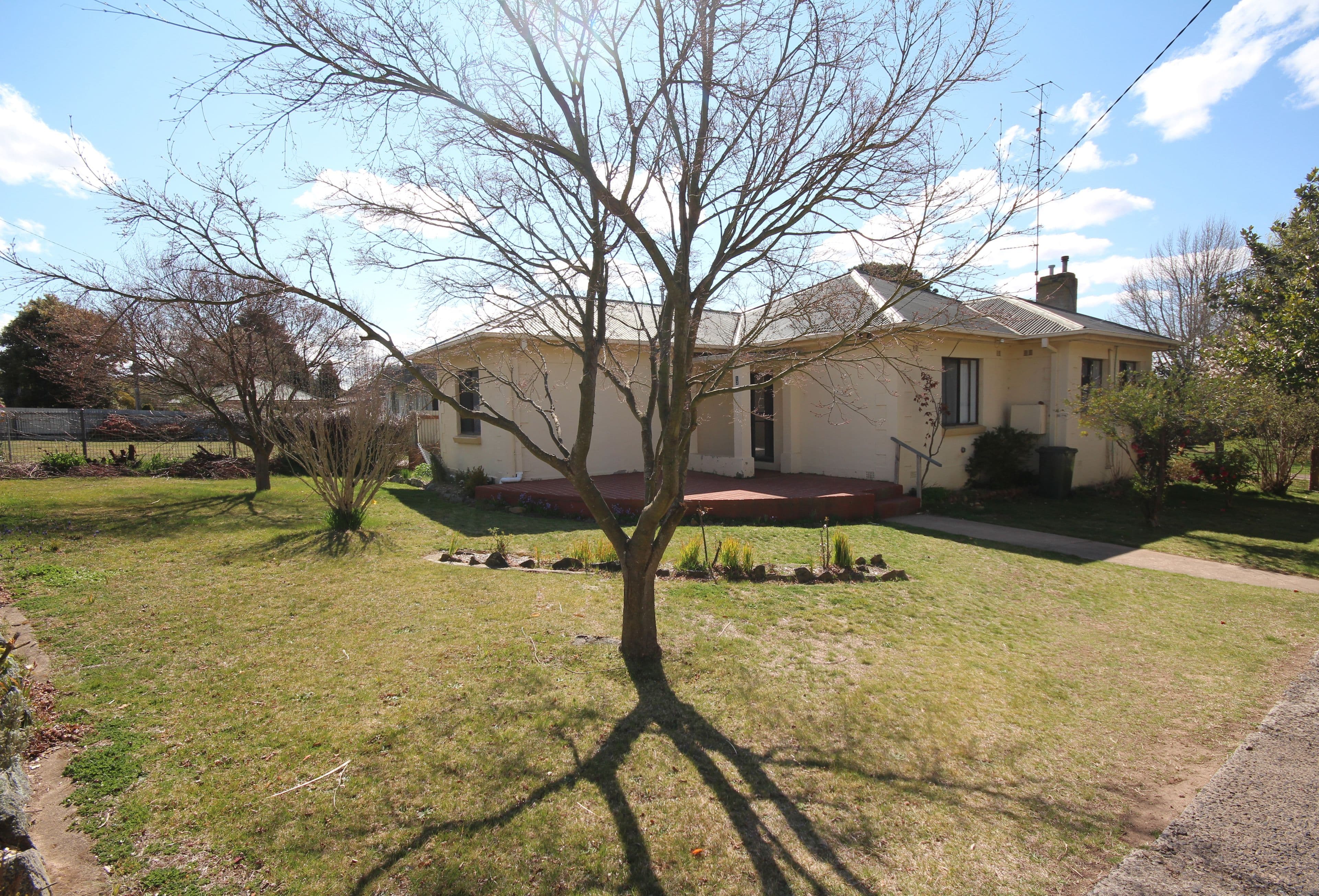 13 Balfour Street, Oberon - Image 1