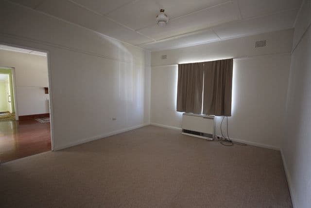 13 Balfour Street, Oberon - Thumbnail 4