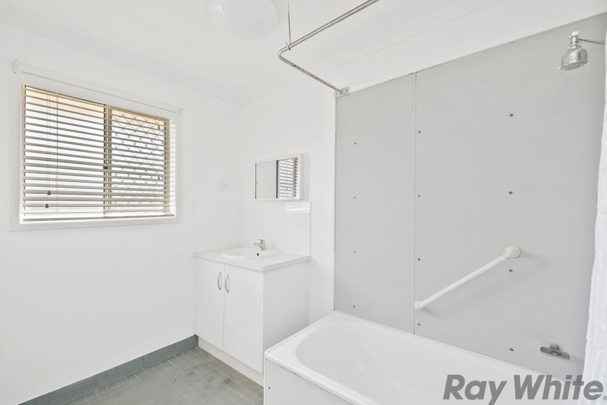 12 Badcoe Court, Rothwell QLD 4022, Rothwell - Thumbnail 8