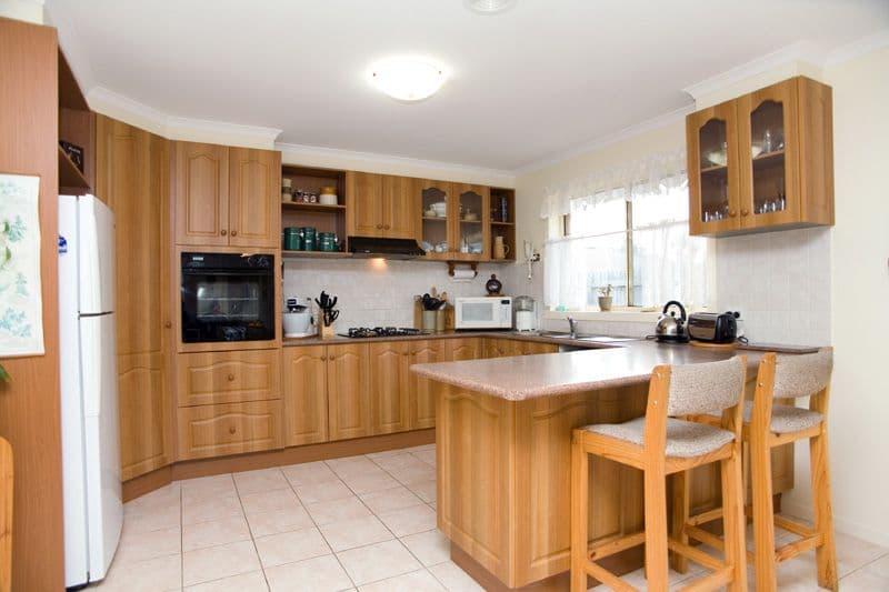 6 Payne Place, SOUTH MORANG VIC 3752, South Morang - Thumbnail 2