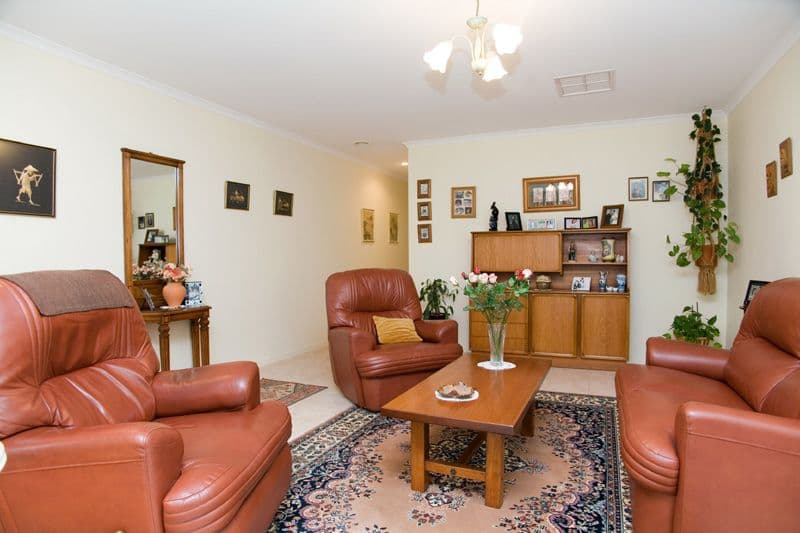 6 Payne Place, SOUTH MORANG VIC 3752, South Morang - Thumbnail 3