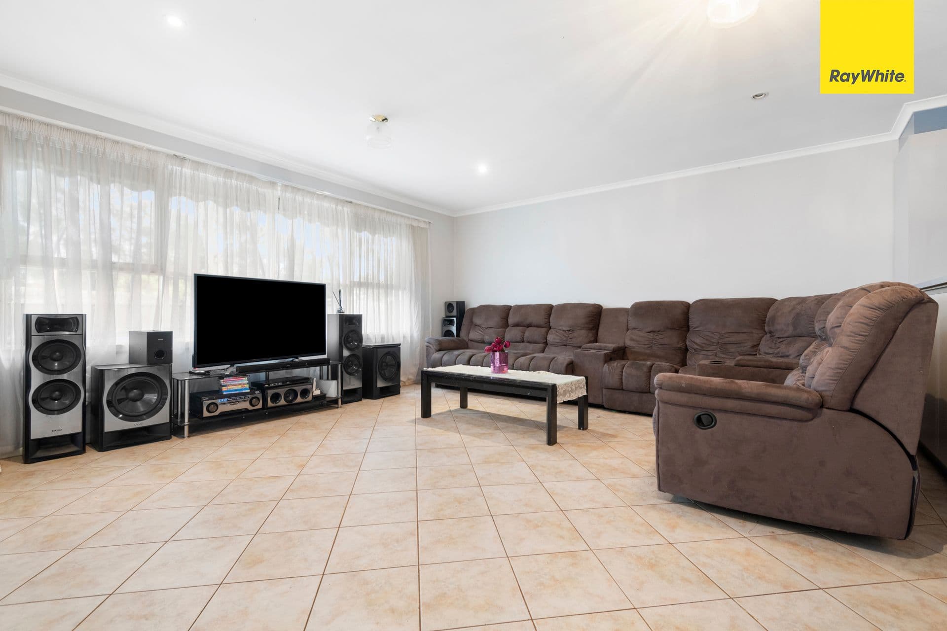 3 Iris Court, Melton South VIC 3338, Melton South - Thumbnail 7