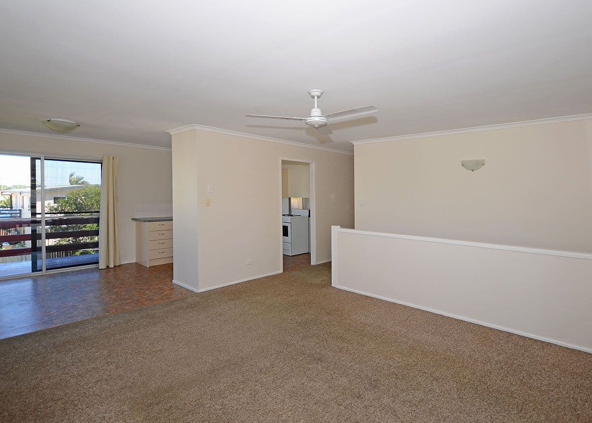 20 Saunders Street, POINT VERNON QLD 4655, Point Vernon - Thumbnail 3