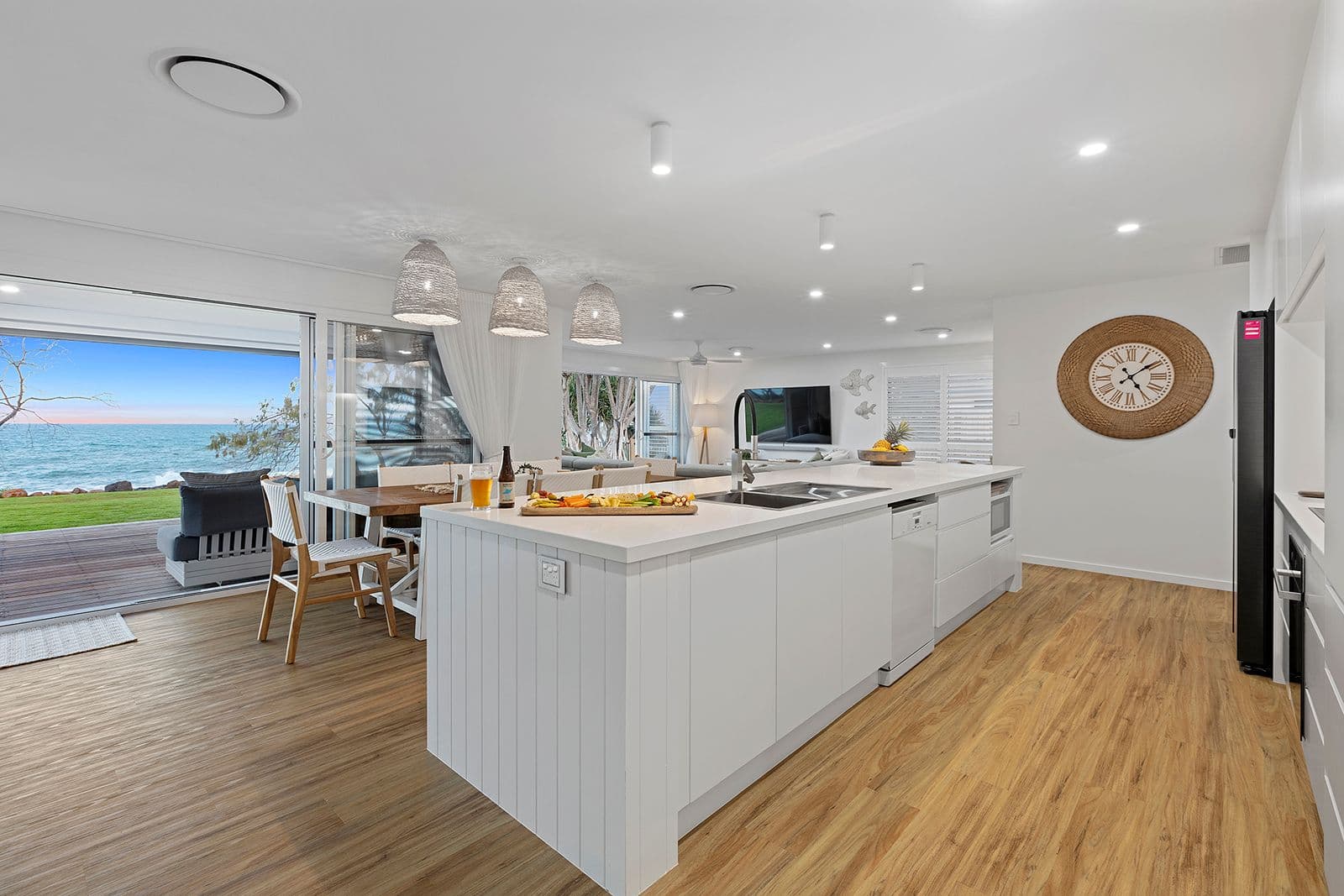217 Woongarra Scenic Drive, Bargara QLD 4670, Bargara - Thumbnail 4