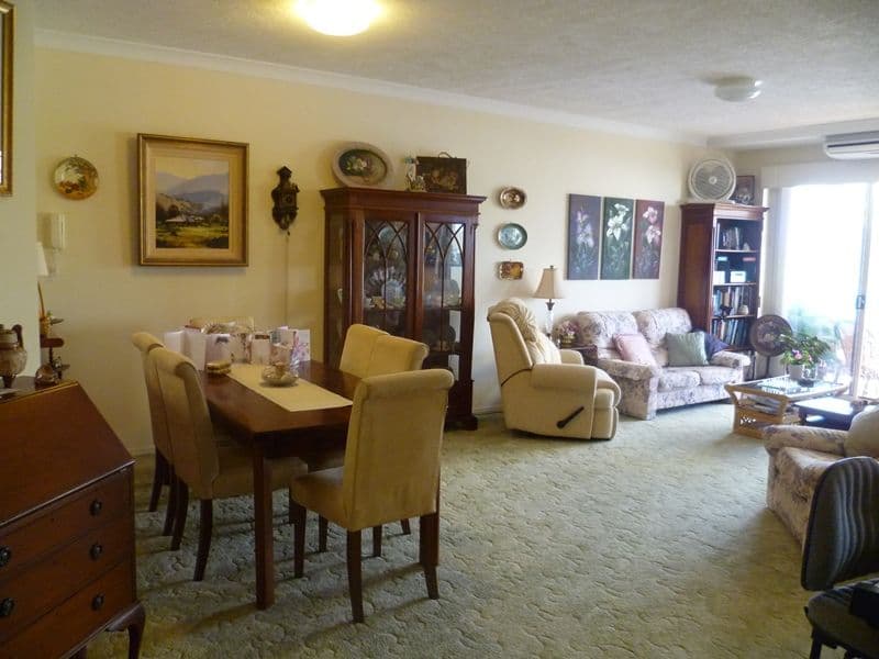 7 Esplanade West, PARADISE POINT QLD 4216, Paradise Point - Thumbnail 8