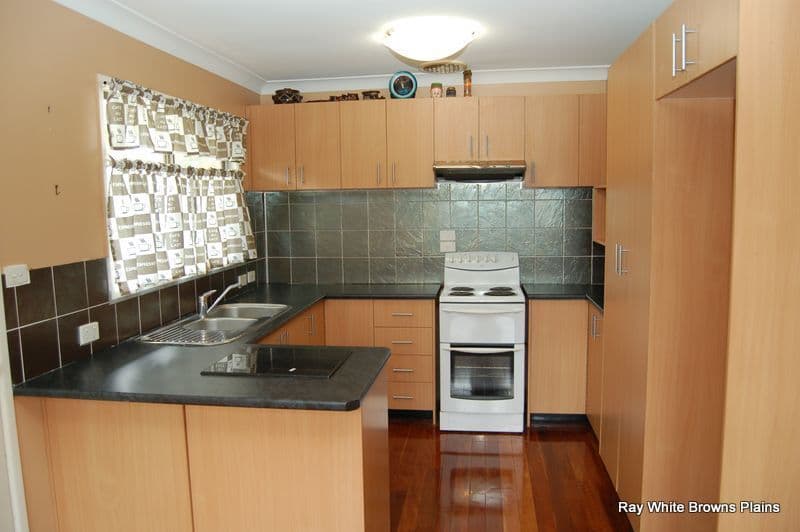 11 Vernon Avenue, Gorokan, NSW, 2263, Gorokan - Thumbnail 2