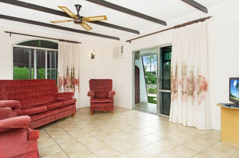 1 Ward Road, KELSO QLD 4815, Kelso - Thumbnail 4