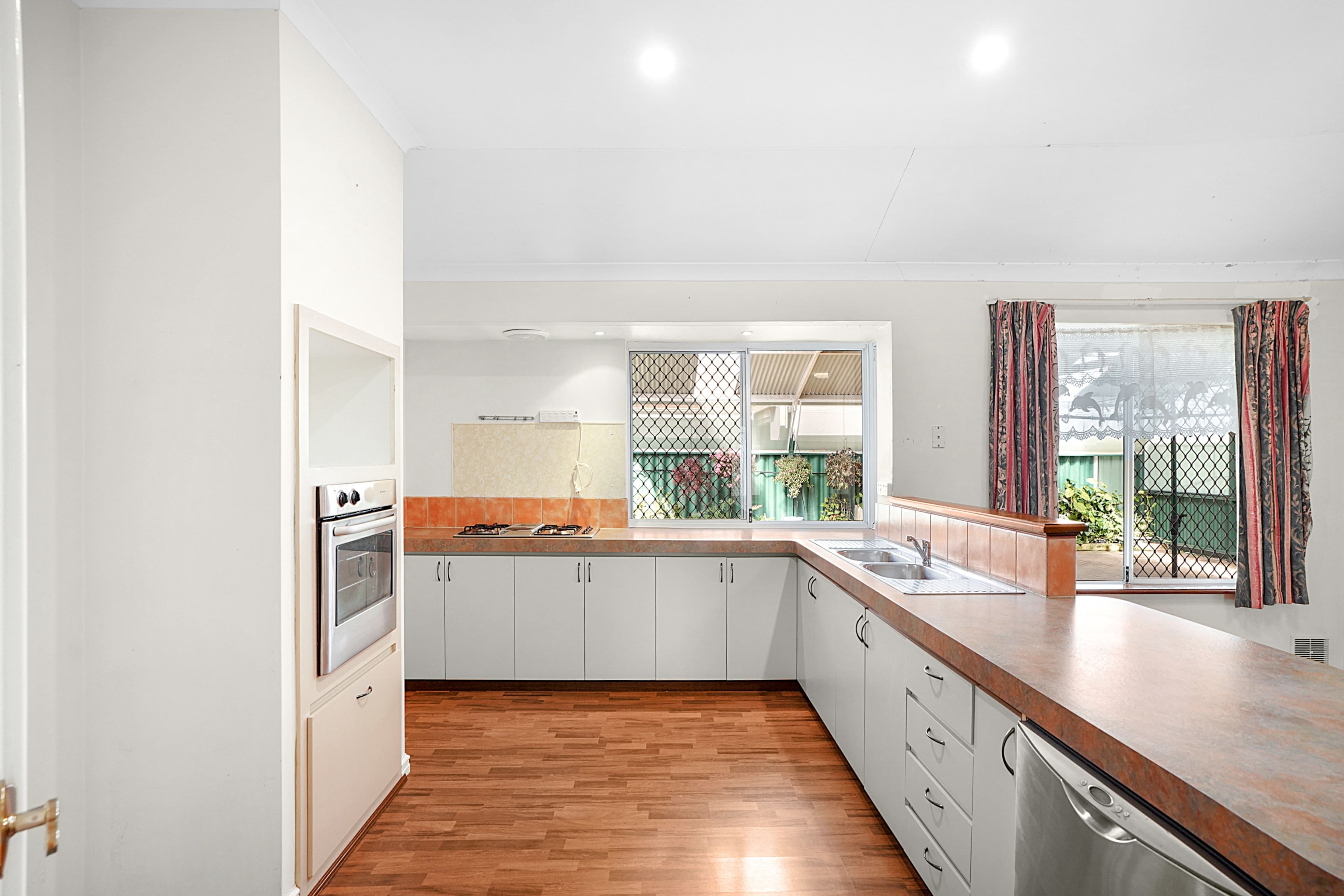 11 Federation Drive, Singleton WA 6175, Singleton - Thumbnail 6