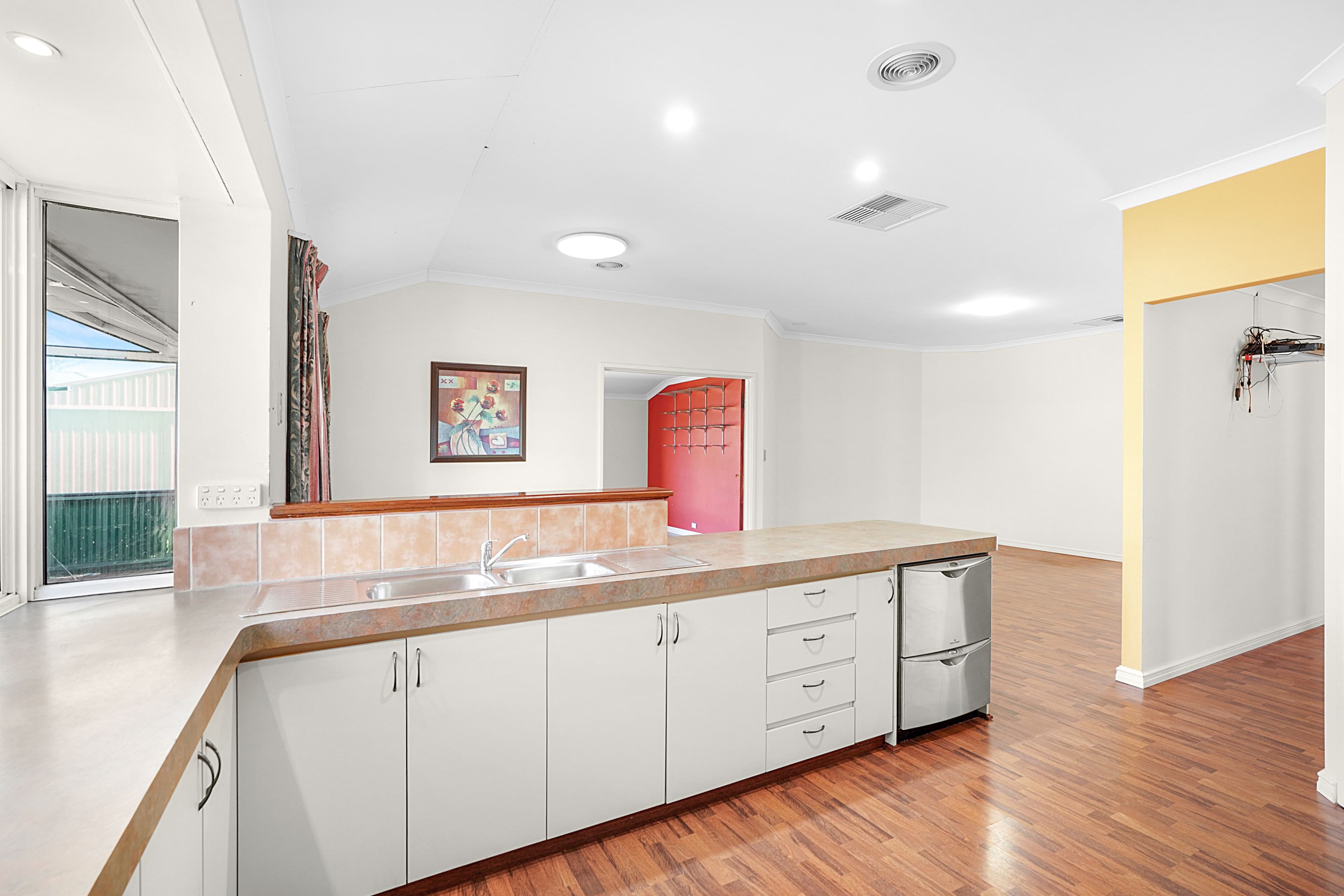 11 Federation Drive, Singleton WA 6175, Singleton - Thumbnail 7