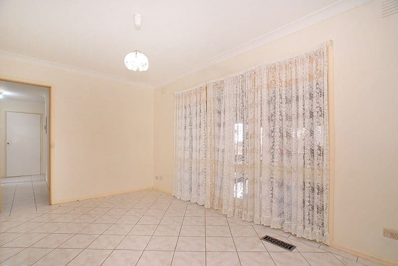 5 William Perry Close, ENDEAVOUR HILLS VIC 3802, Endeavour Hills - Thumbnail 8