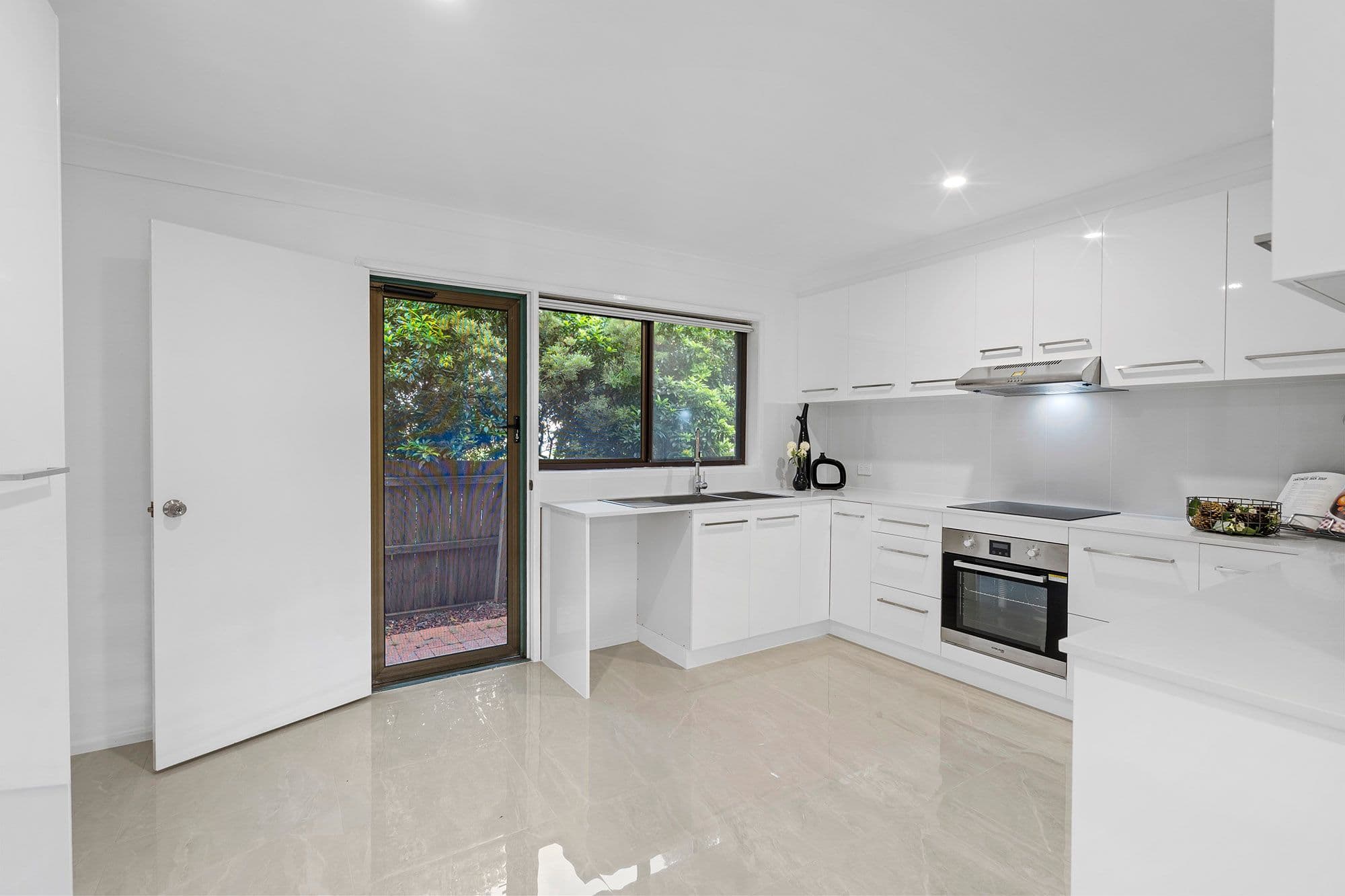 15 Whitehall Street, Macgregor QLD 4109, Macgregor - Thumbnail 5
