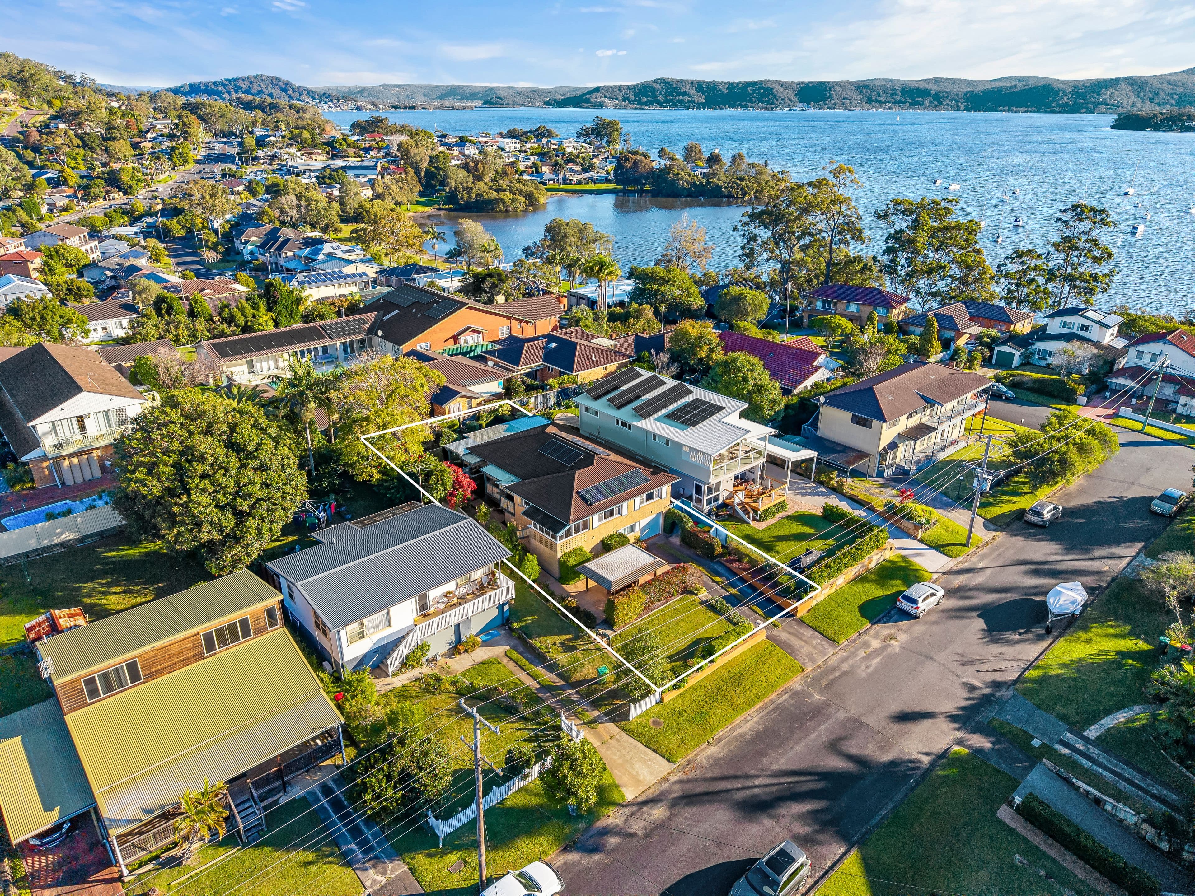 19 Lakewood Avenue, Green Point NSW 2251, Green Point - Thumbnail 2