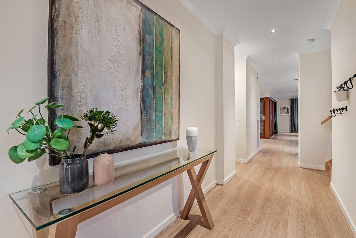 24 Brentwick Drive, Craigieburn VIC 3064, Craigieburn - Thumbnail 2