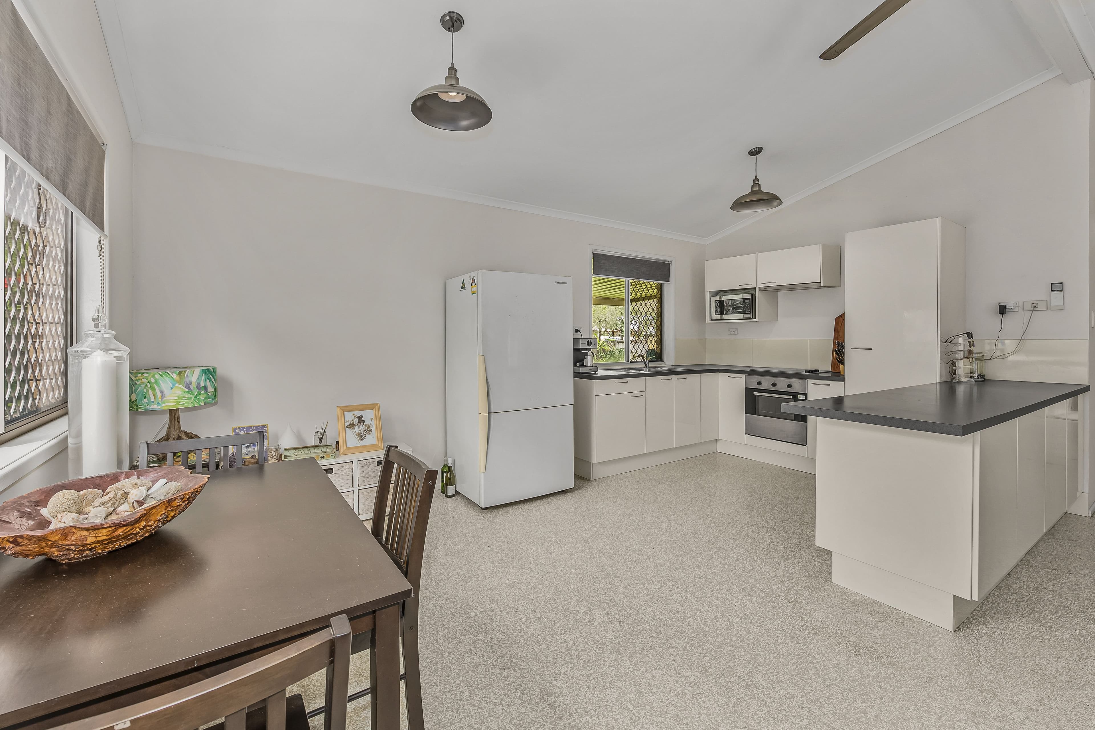 4 Jerrawa Street, Nerang QLD 4211, Nerang - Thumbnail 4
