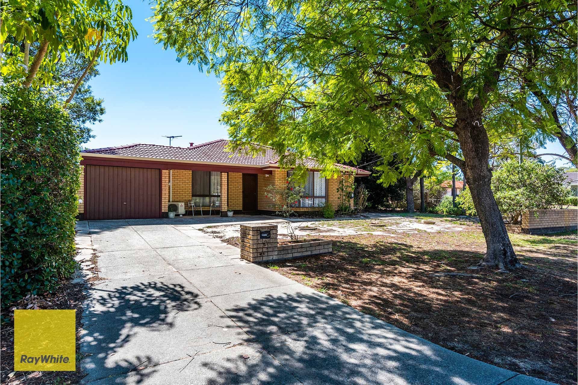2 Meloway Drive, Maida Vale WA 6057, Maida Vale - Thumbnail 2
