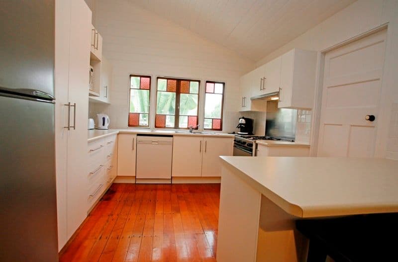10 Edwards Street, WEST End, TOWNSVILLE QLD 4810, Townsville - Thumbnail 8