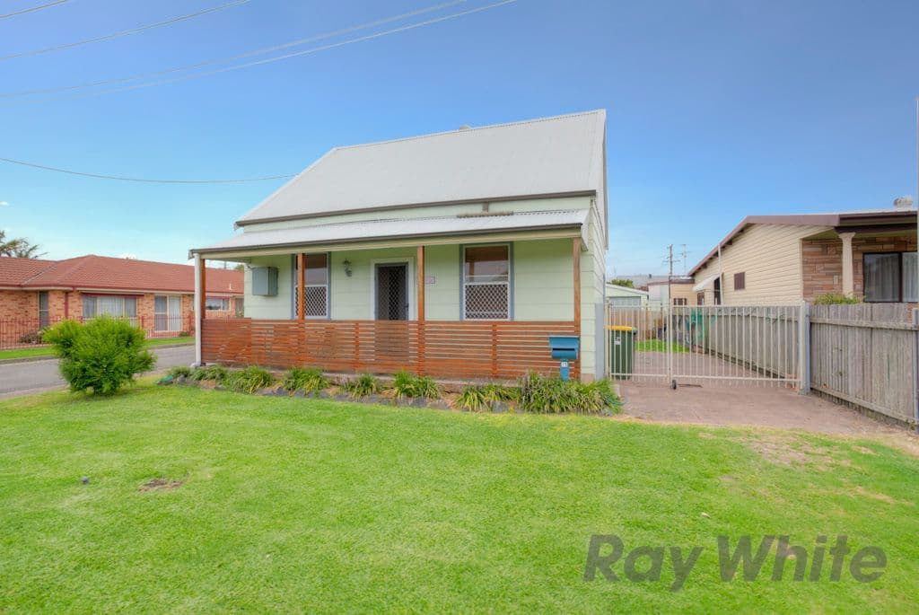 15 Newcastle Street, STOCKTON NSW 2295, Stockton - Image 1