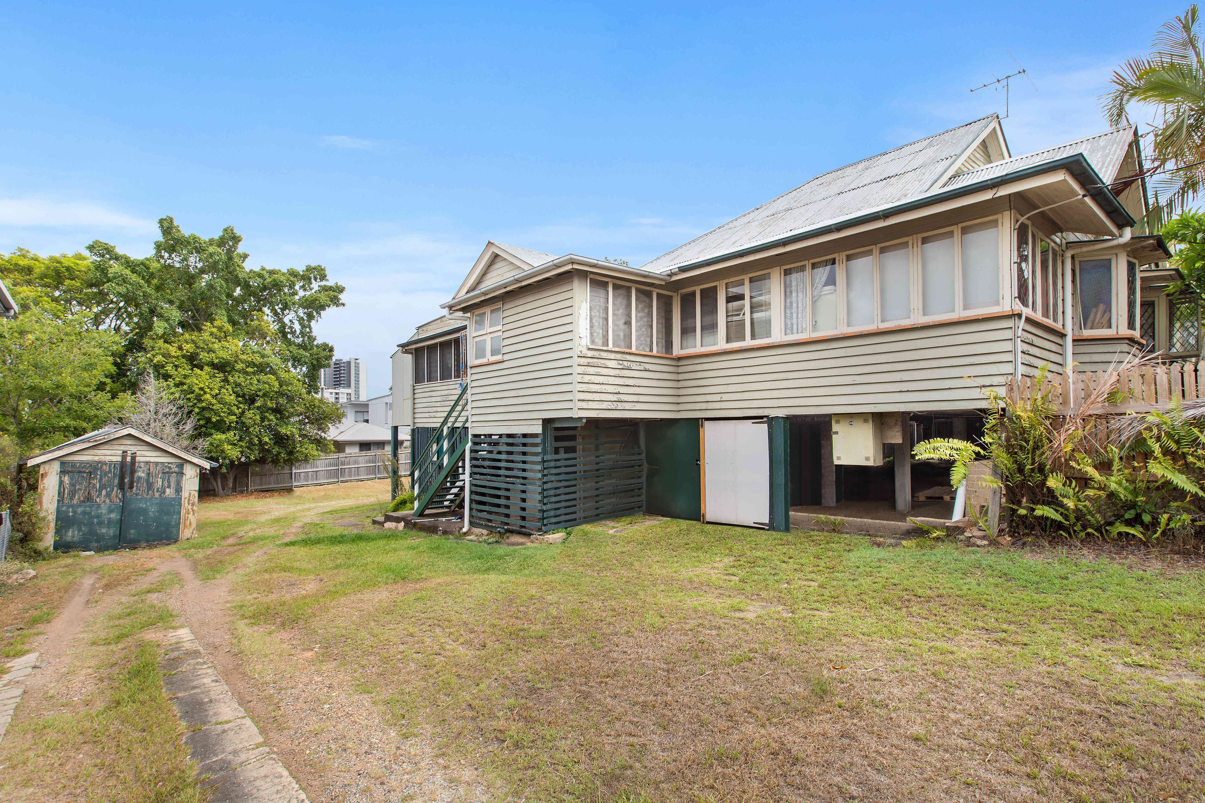 55 Longlands Street, East Brisbane QLD 4169, East Brisbane - Thumbnail 2