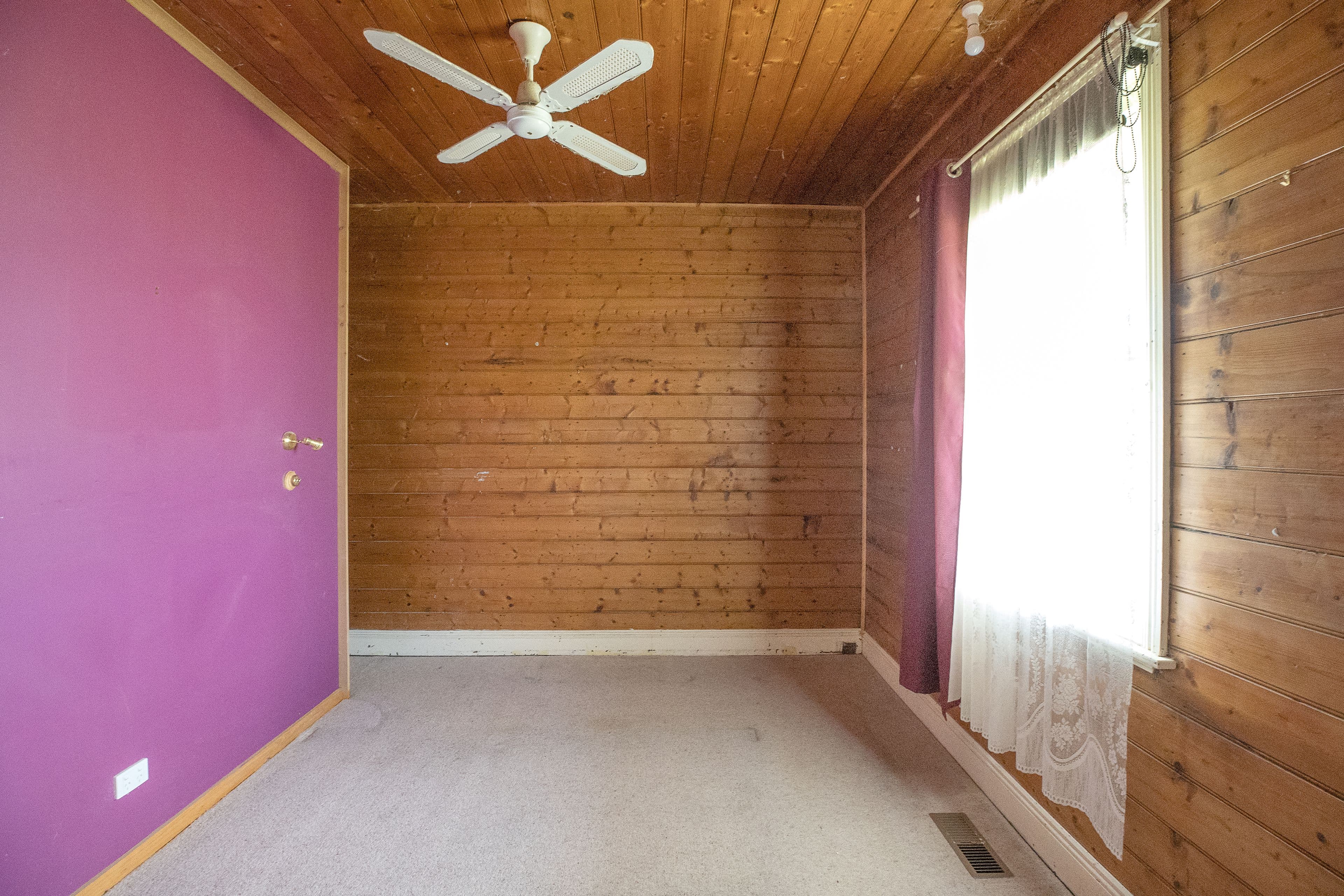 92 Clarke Street, Cobden VIC 3266, Cobden - Thumbnail 3