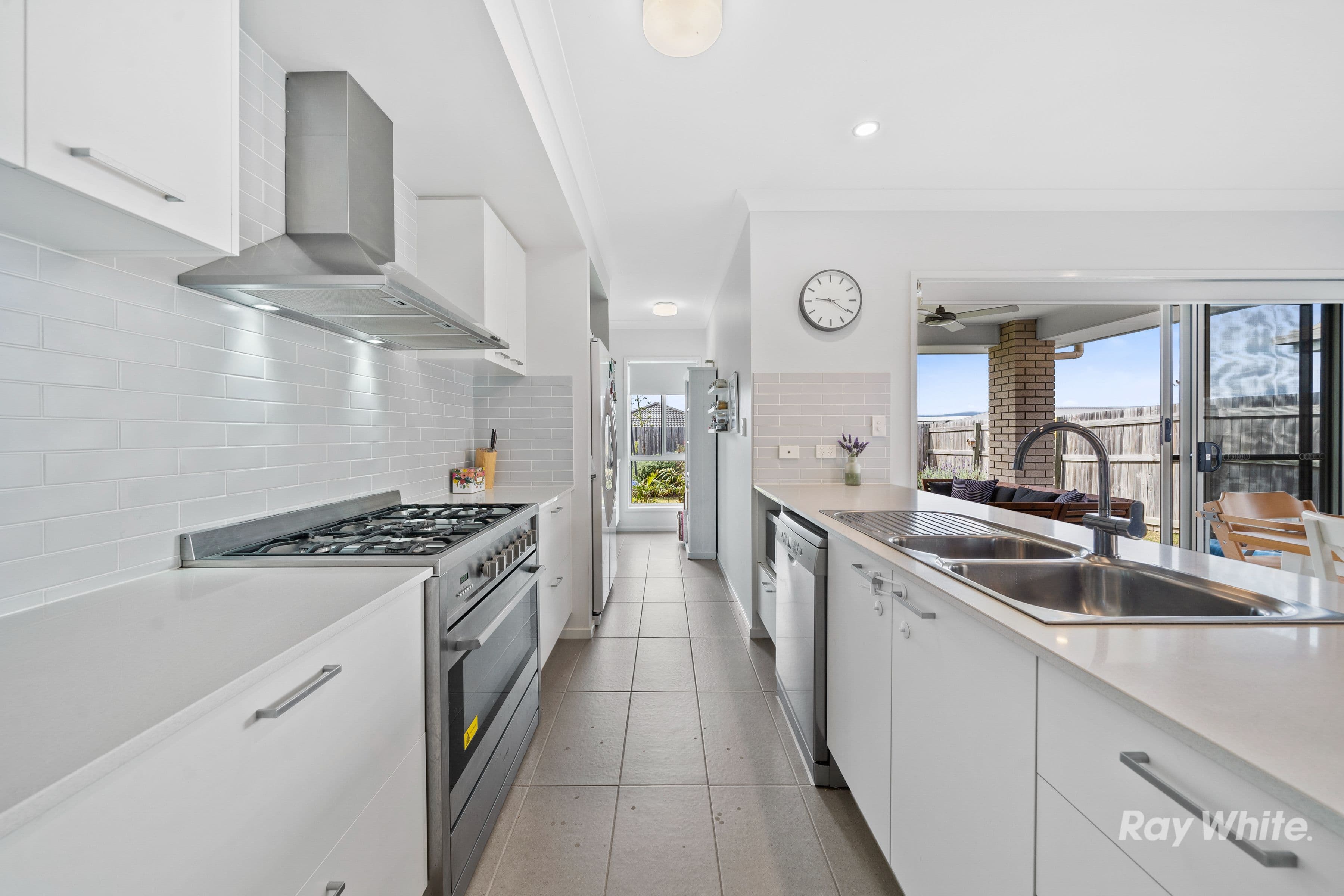 18 Arkose Street, Yarrabilba QLD 4207, Yarrabilba - Thumbnail 5