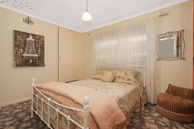 11 Oaten Street, Yarrawonga VIC 3730, Yarrawonga - Thumbnail 7