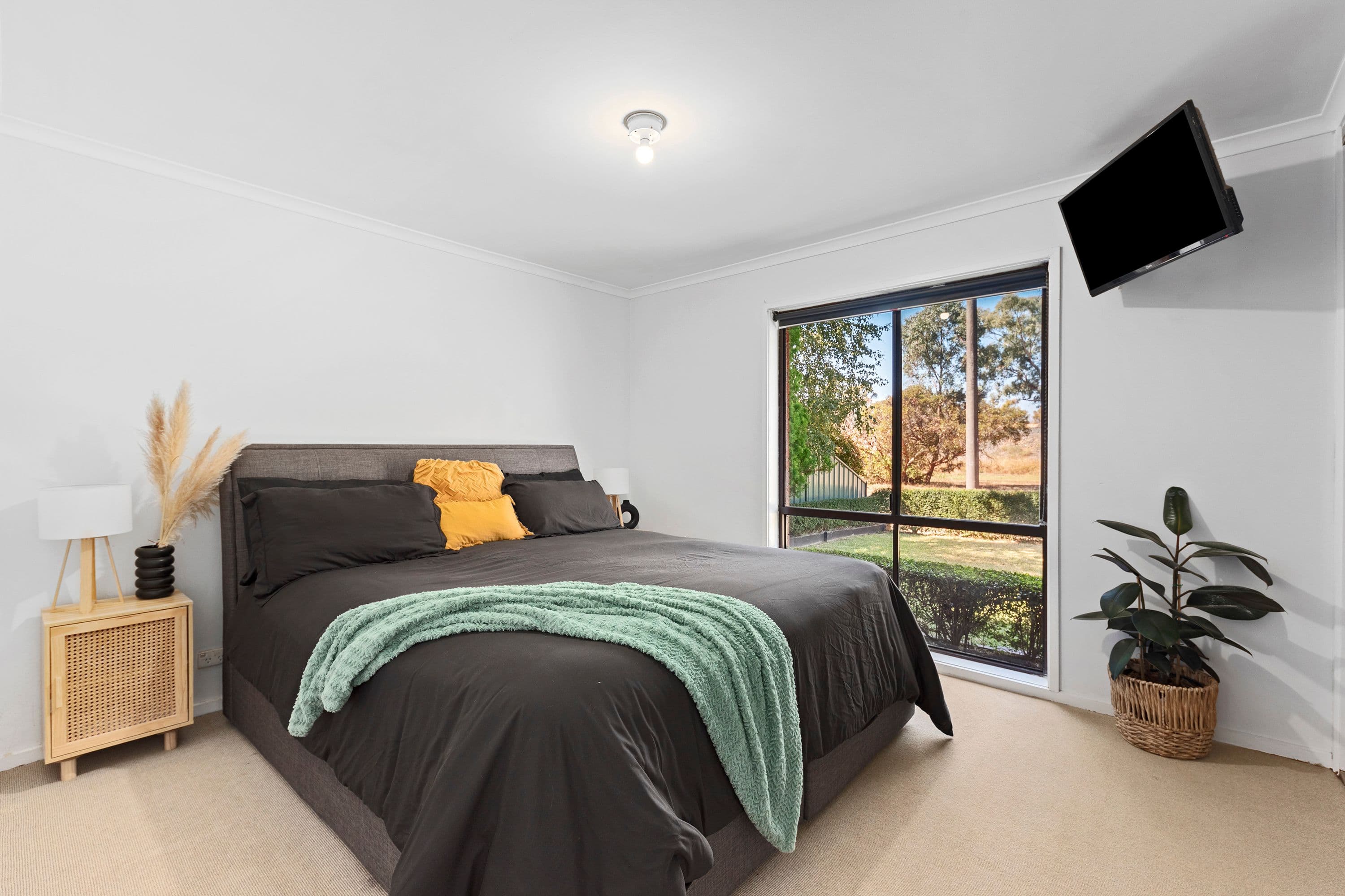 37 Dundas Street, White Hills VIC 3550, White Hills - Thumbnail 7