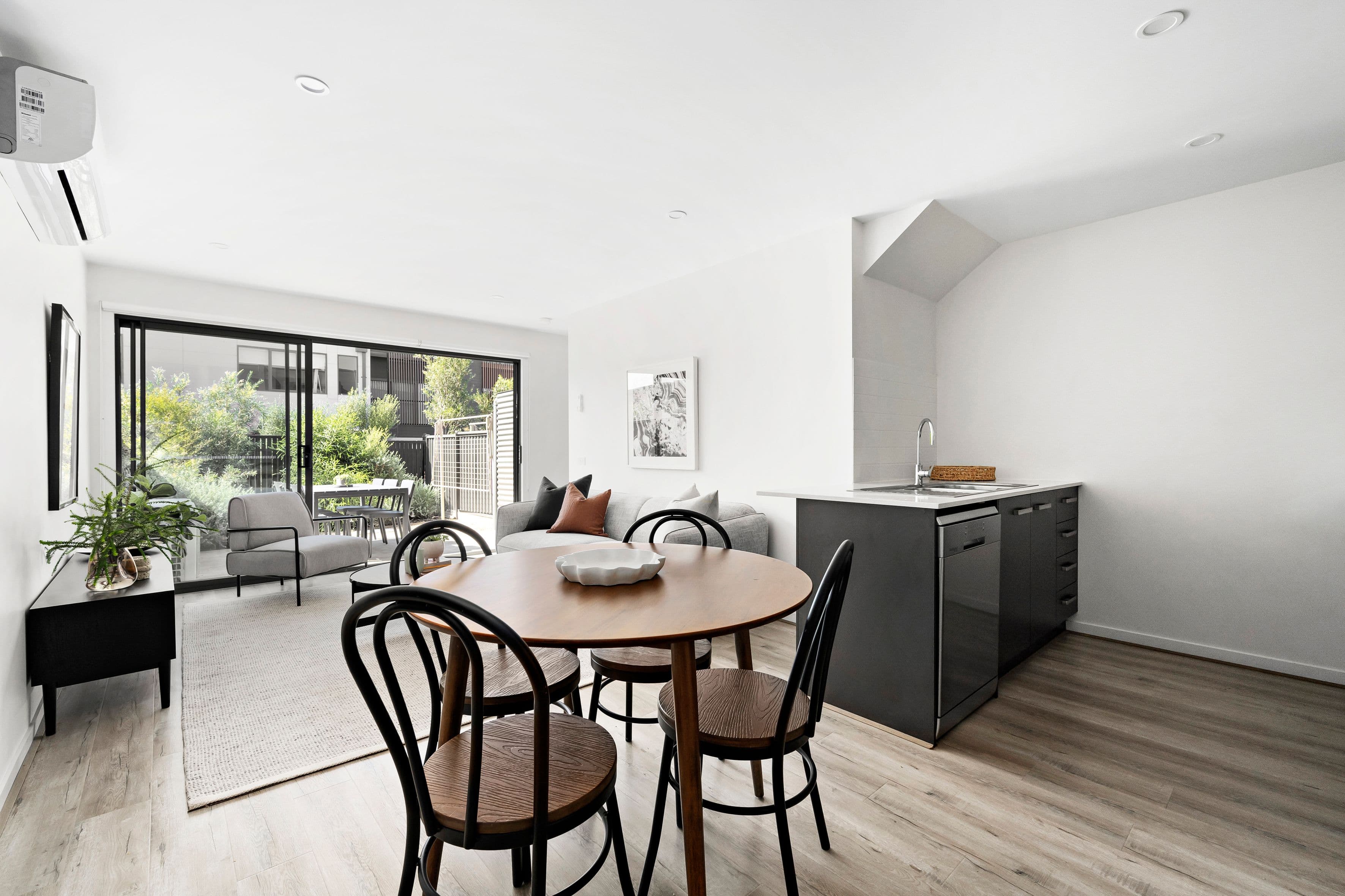 30 Stonewood Circuit, Hadfield VIC 3046, Hadfield - Thumbnail 4