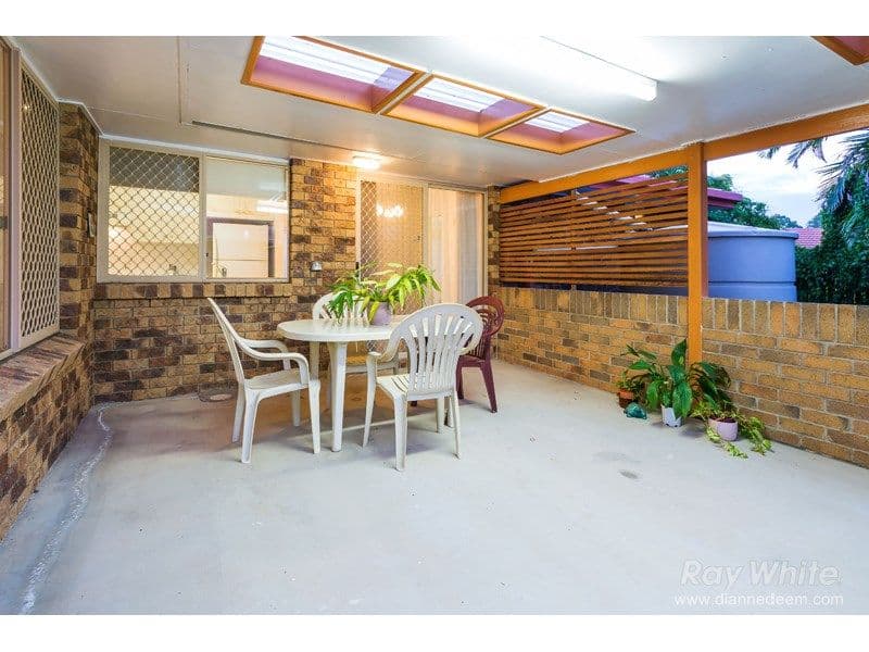 19 Blue Grass Crescent, Eight Mile Plains QLD 4113, Eight Mile Plains - Thumbnail 2