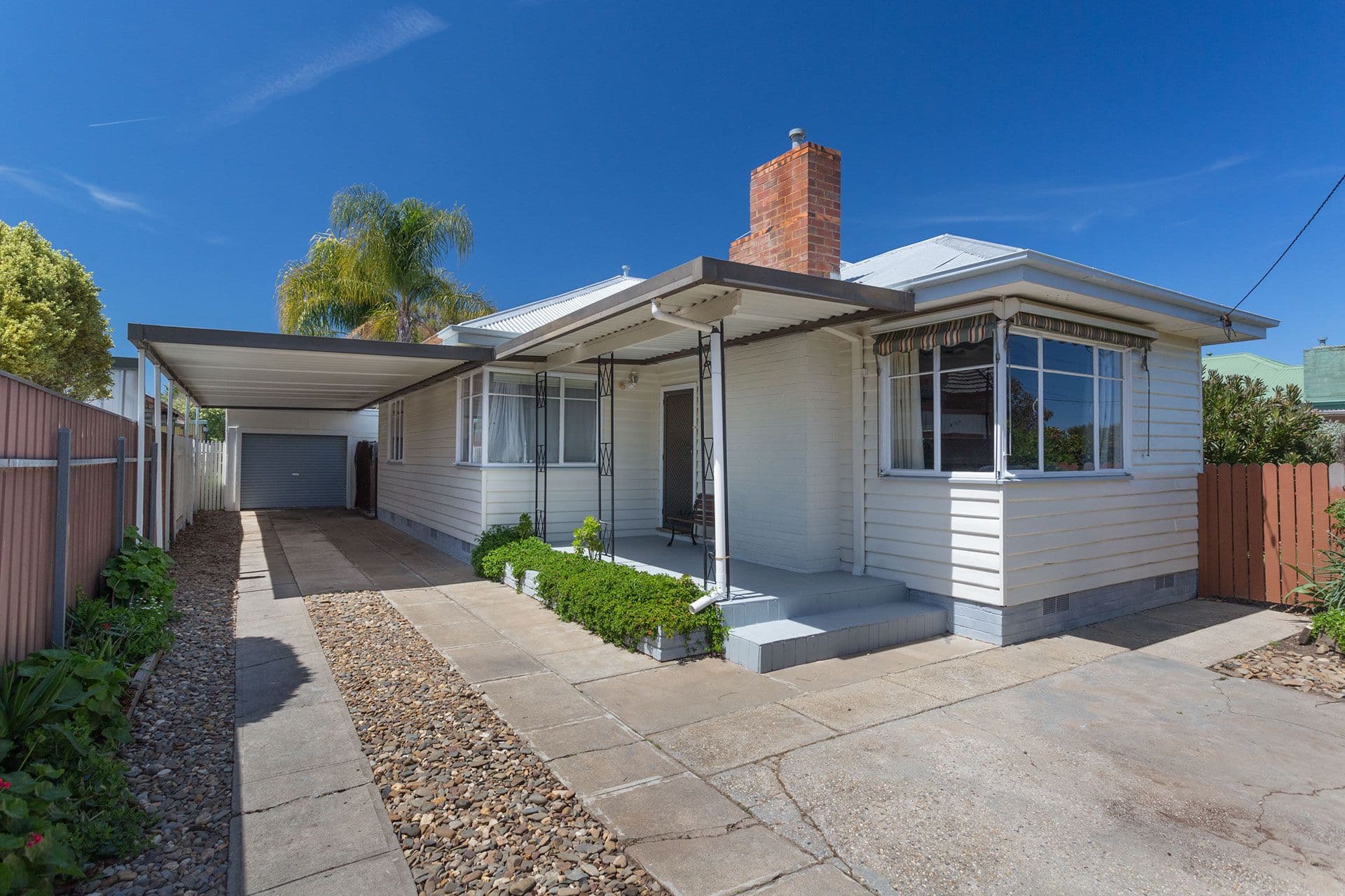 980 Calimo Street, North Albury - Image 1