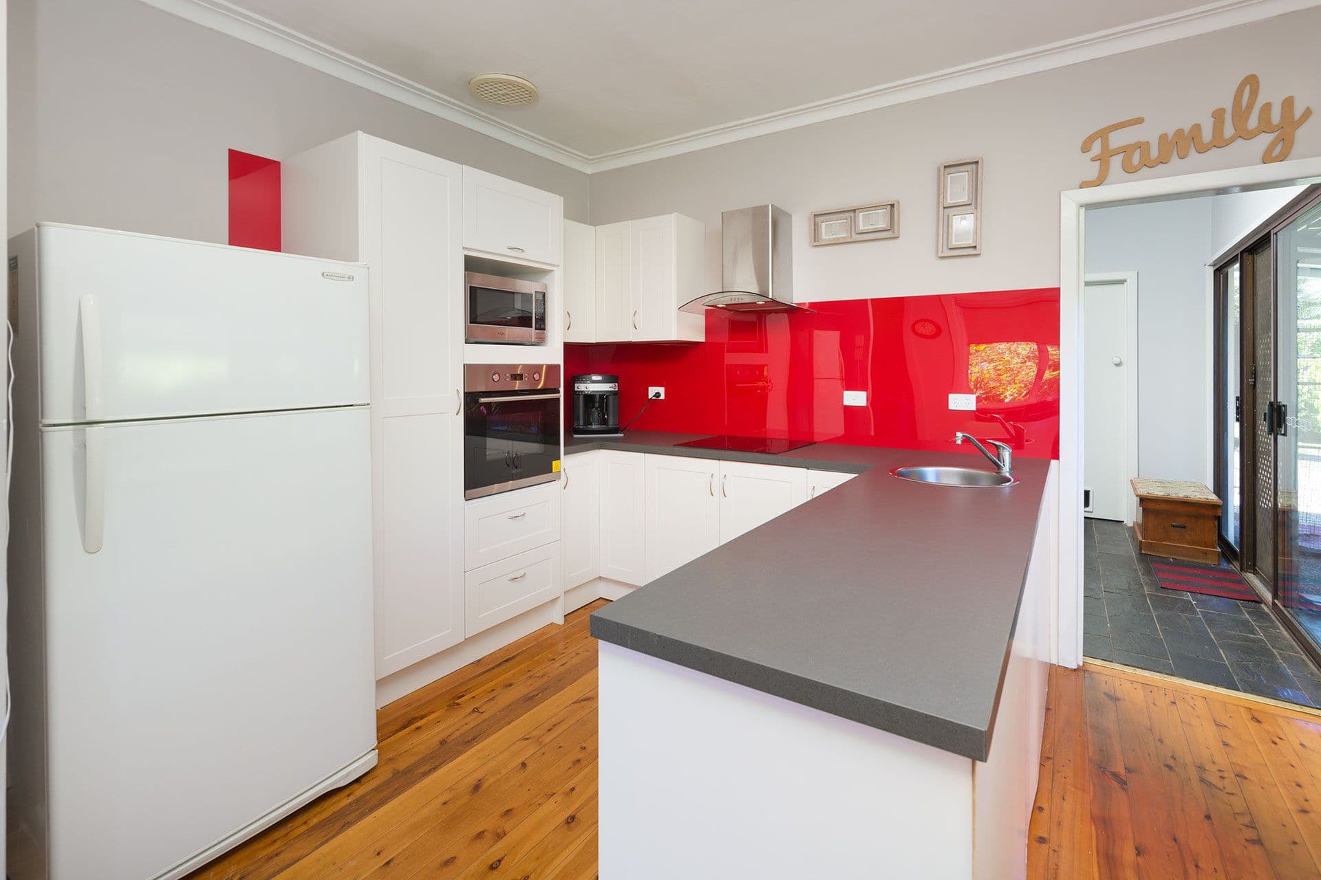 980 Calimo Street, North Albury - Thumbnail 2