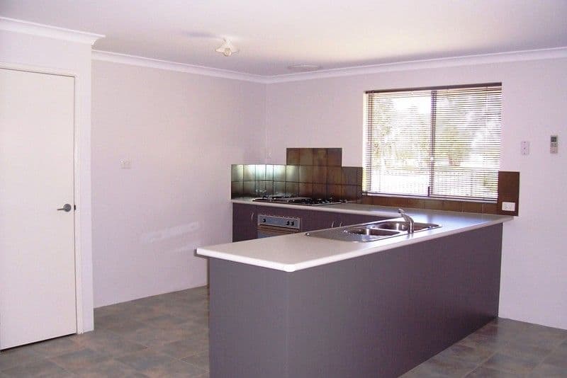 80 Hornibrook Road, DALYELLUP WA 6230, Dalyellup - Thumbnail 3