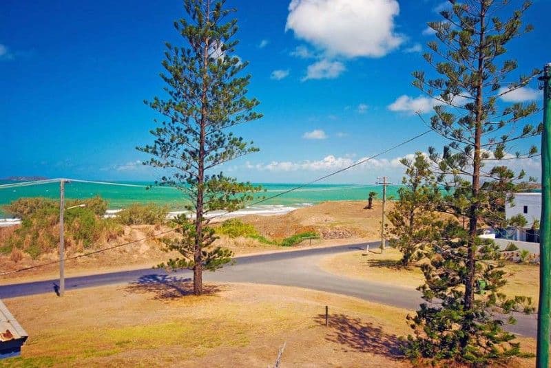 3 Richard Street, EMU PARK QLD 4710, Emu Park - Thumbnail 3