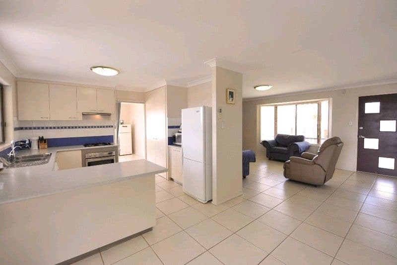 24 Horrocks Crescent, KEARNEYS SPRING QLD 4350, Kearneys Spring - Thumbnail 3