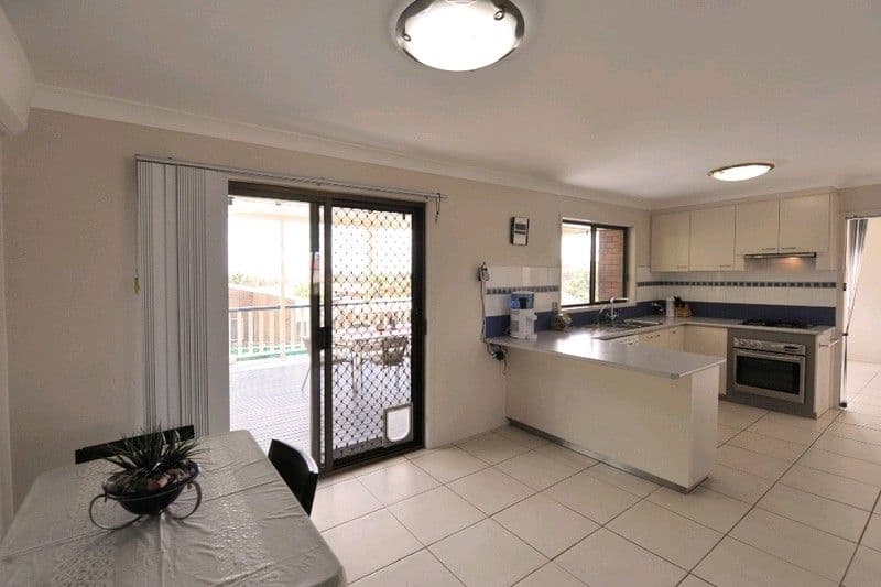 24 Horrocks Crescent, KEARNEYS SPRING QLD 4350, Kearneys Spring - Thumbnail 4