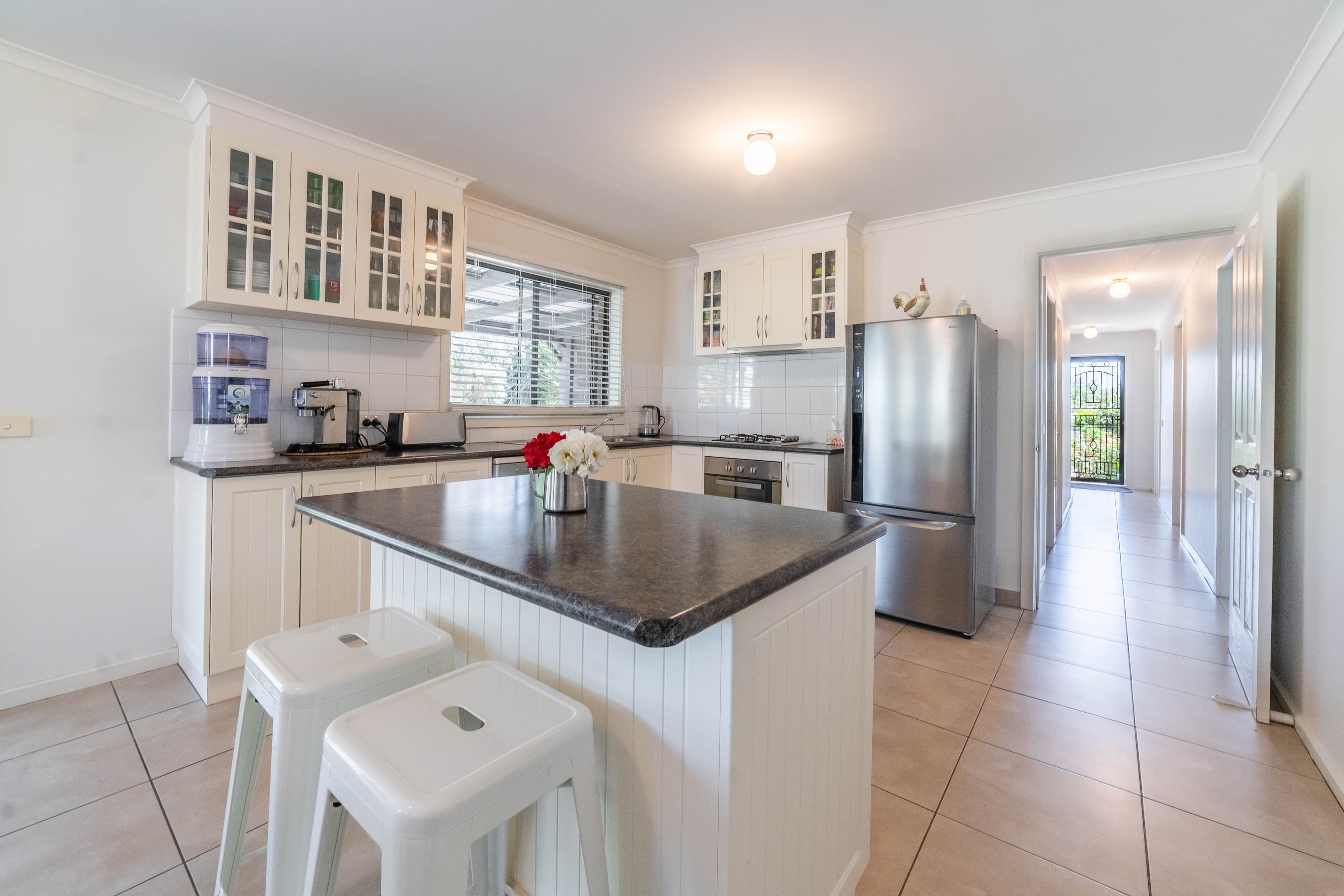 8 Aliza Avenue, California Gully VIC 3556, California Gully - Thumbnail 4