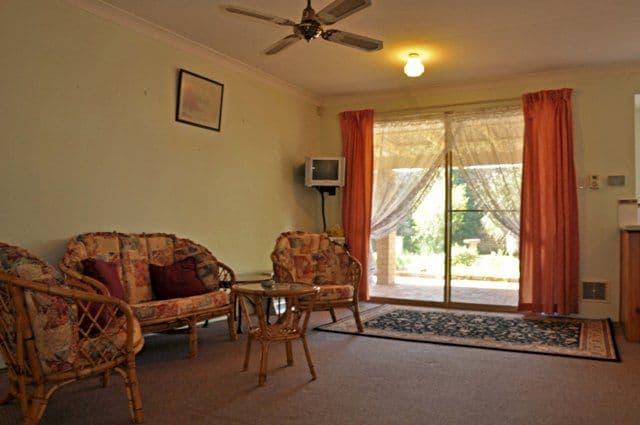 6 Trinity Court, SAFETY BAY WA 6169, Safety Bay - Thumbnail 5