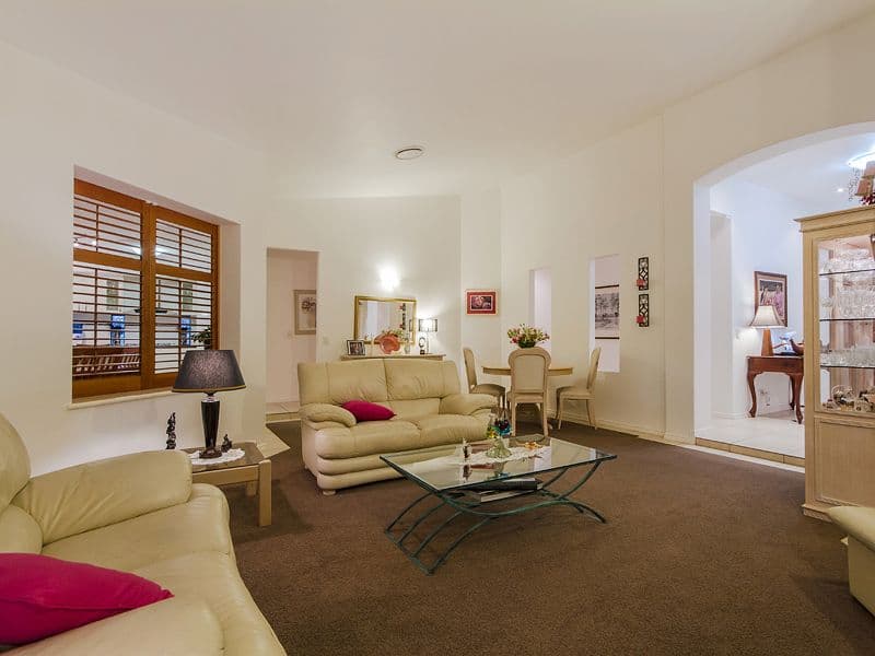 46 Princeton Street, Oxenford QLD 4210, Oxenford - Thumbnail 5