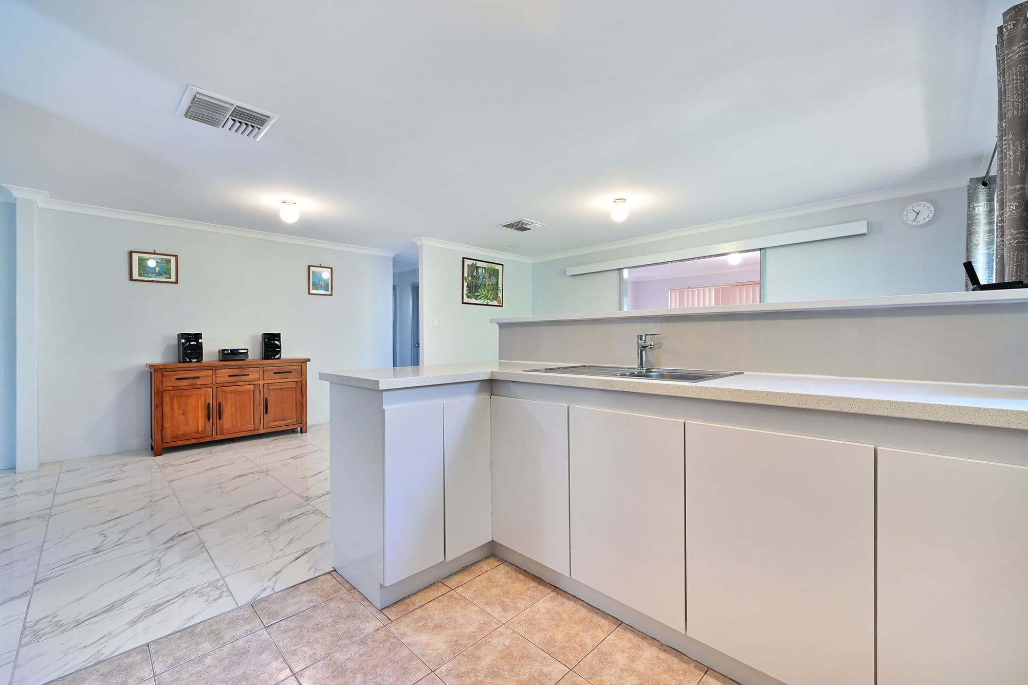 127 Gwenyfred Road, Kensington WA 6151, Kensington - Thumbnail 7