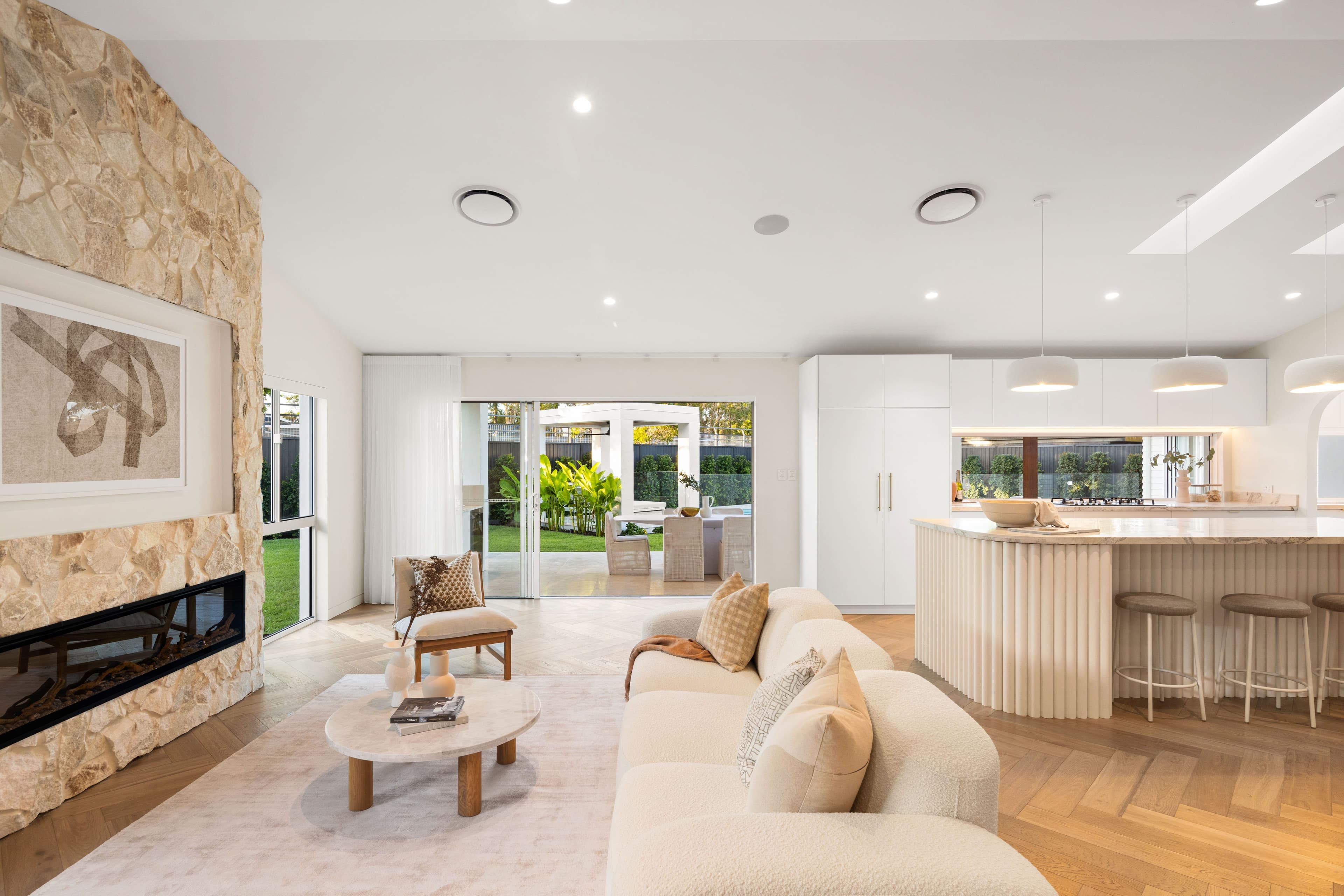 9 Metricup Court, Mermaid Waters QLD 4218, Mermaid Waters - Thumbnail 4