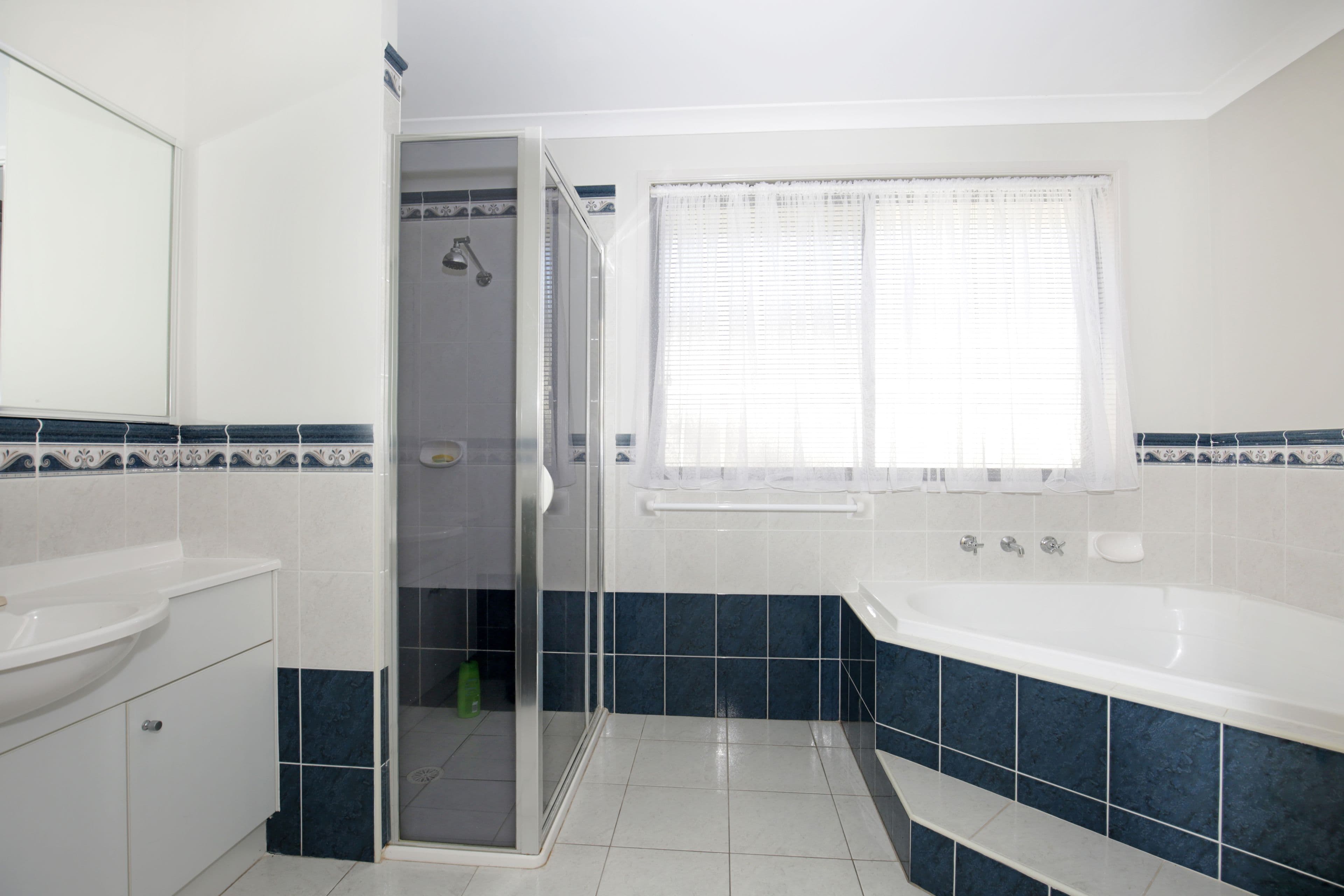 15 Carrington Park Drive, Nowra - Thumbnail 7