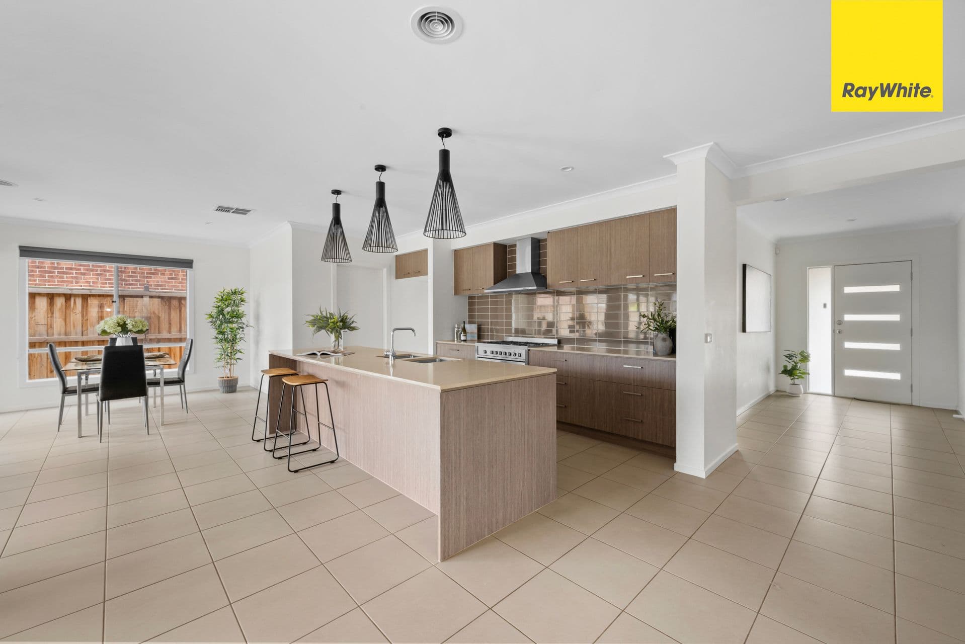 44 Gilfillan Circuit, THORNHILL PARK VIC 3335, Thornhill Park - Thumbnail 5
