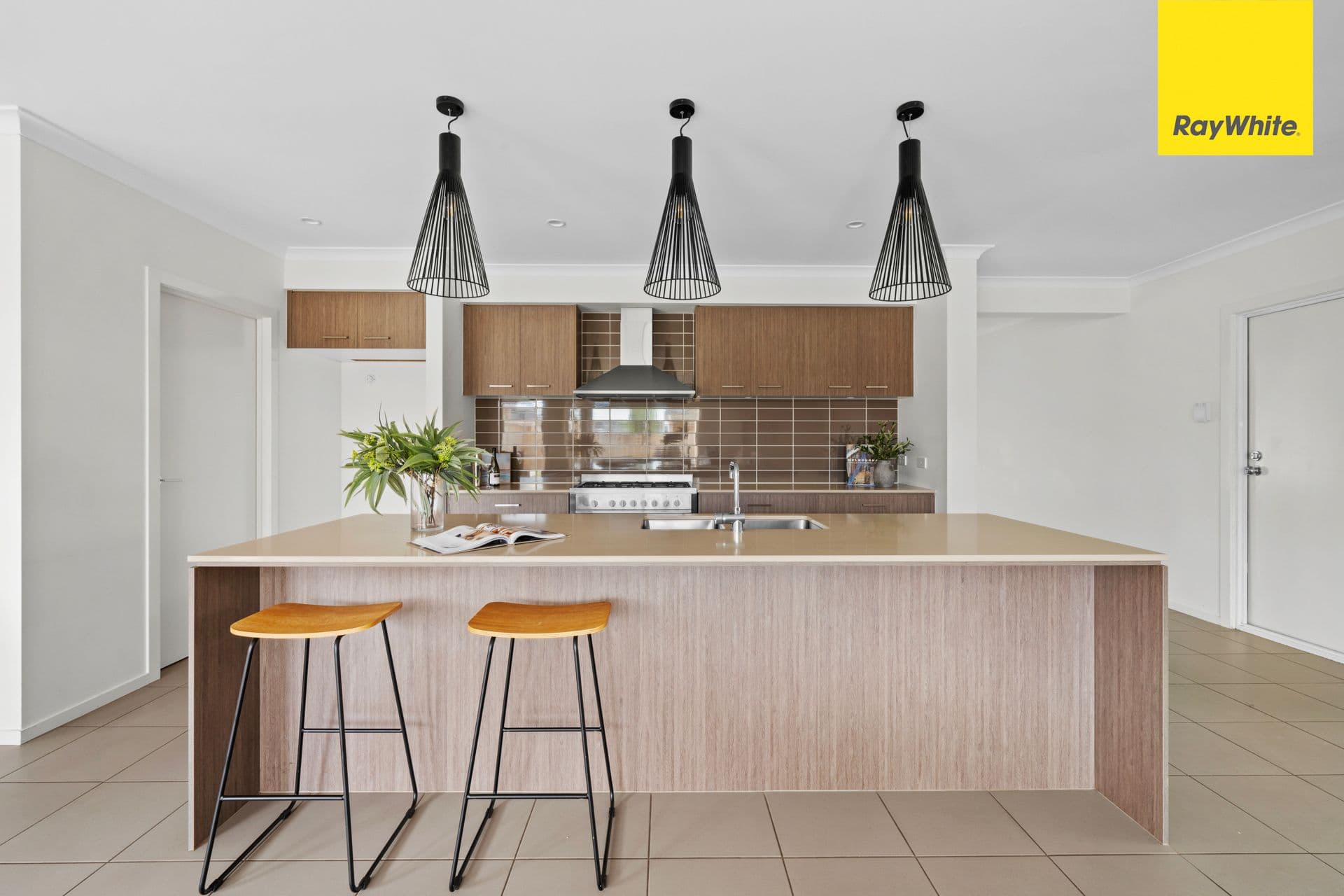 44 Gilfillan Circuit, THORNHILL PARK VIC 3335, Thornhill Park - Thumbnail 7