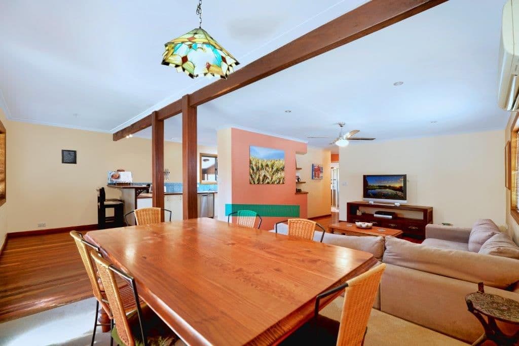 17 Lesley Avenue, MIAMI QLD 4220, Miami - Thumbnail 5