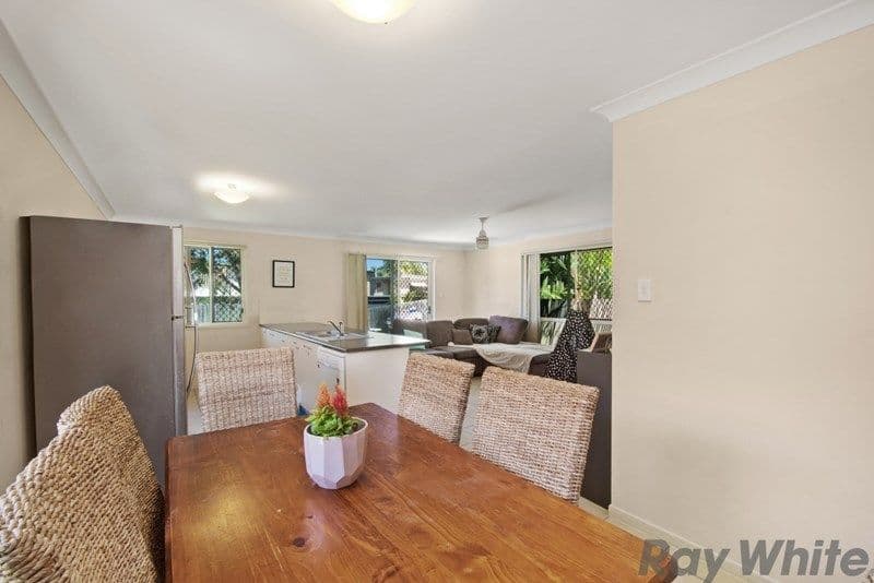 16 Bailey Road, Deception Bay QLD 4508, Deception Bay - Thumbnail 3
