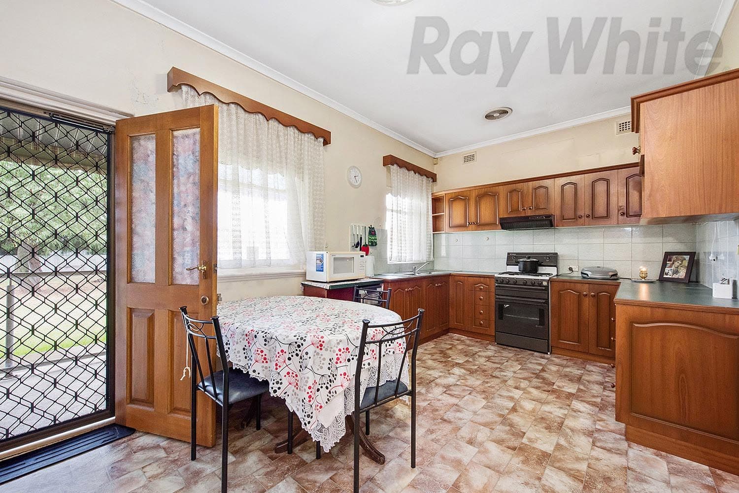 8 Torinda Avenue, Croydon Park SA 5008, Croydon Park - Thumbnail 4