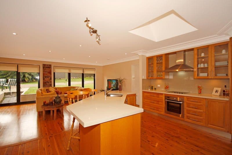 10 Mountain Street, ENGADINE NSW 2233, Engadine - Thumbnail 4