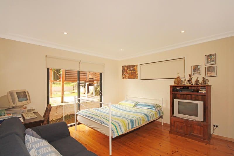 10 Mountain Street, ENGADINE NSW 2233, Engadine - Thumbnail 7