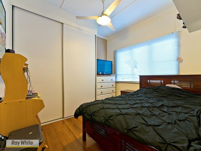 175 Scarborough Road, REDCLIFFE QLD 4020, Redcliffe - Thumbnail 8