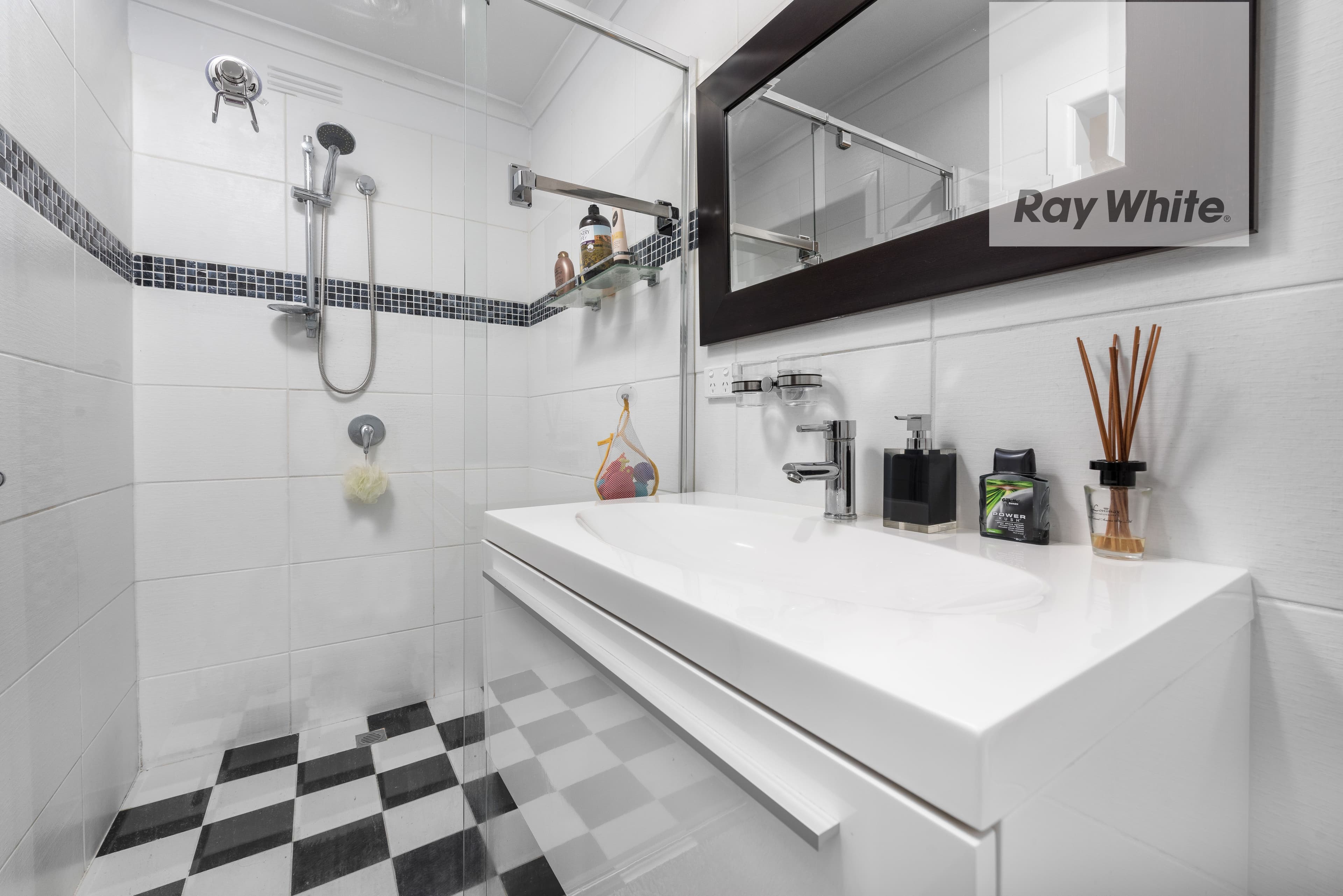 380 Grimshaw Street, Bundoora VIC 3083, Bundoora - Thumbnail 8