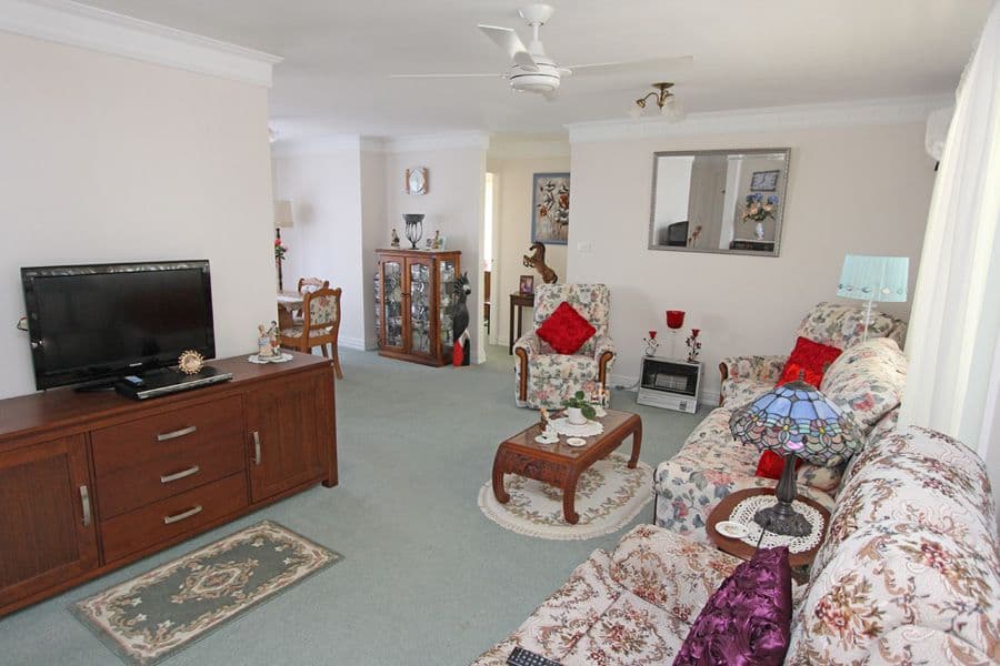 58 Second Avenue,Broadlands Estate, GREEN POINT NSW 2251, Green Point - Thumbnail 2